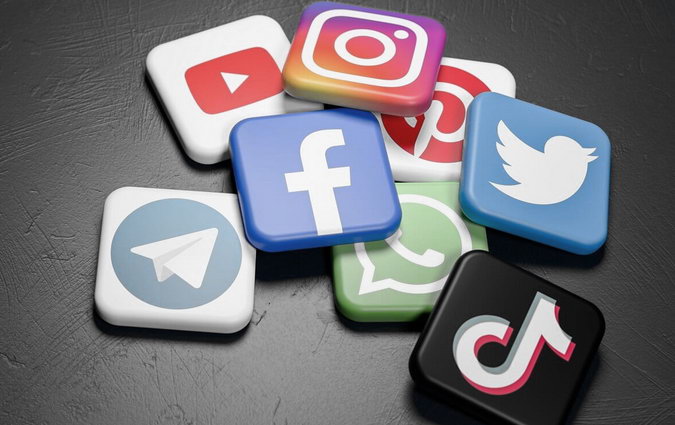 США готовятся к радикальному регулированию соцсетей ради защиты детей