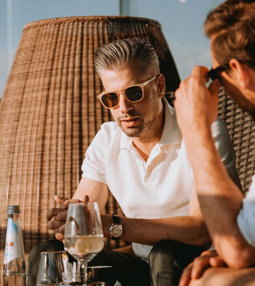 Полностью готовый мужской аккаунт 2019| года много постов и 