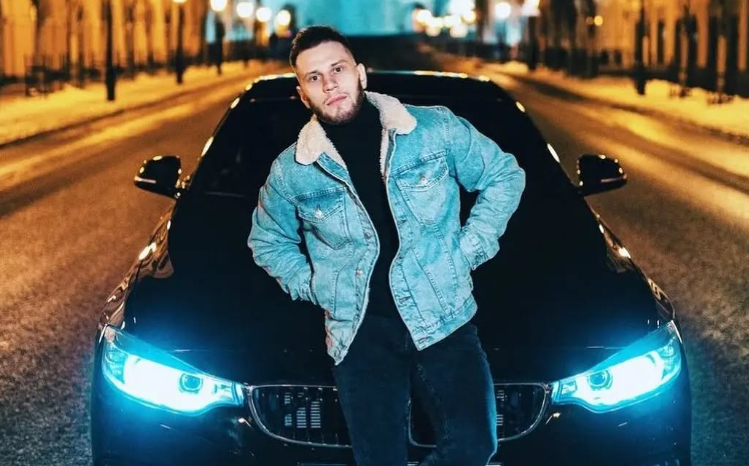 Мужской аккаунт реального человека 2019 года| + ГАРАНТИЯ +  