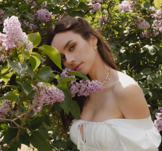 ПОЛНОСТЬЮ ГОТОВЫЙ ЖЕНСКИЙ АККАУНТ + ГАРАНТИЯ 