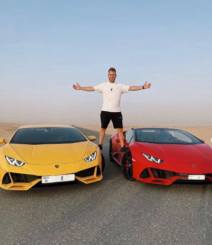 Мужской аккаунт реального человека 2019 года| + ГАРАНТИЯ +  