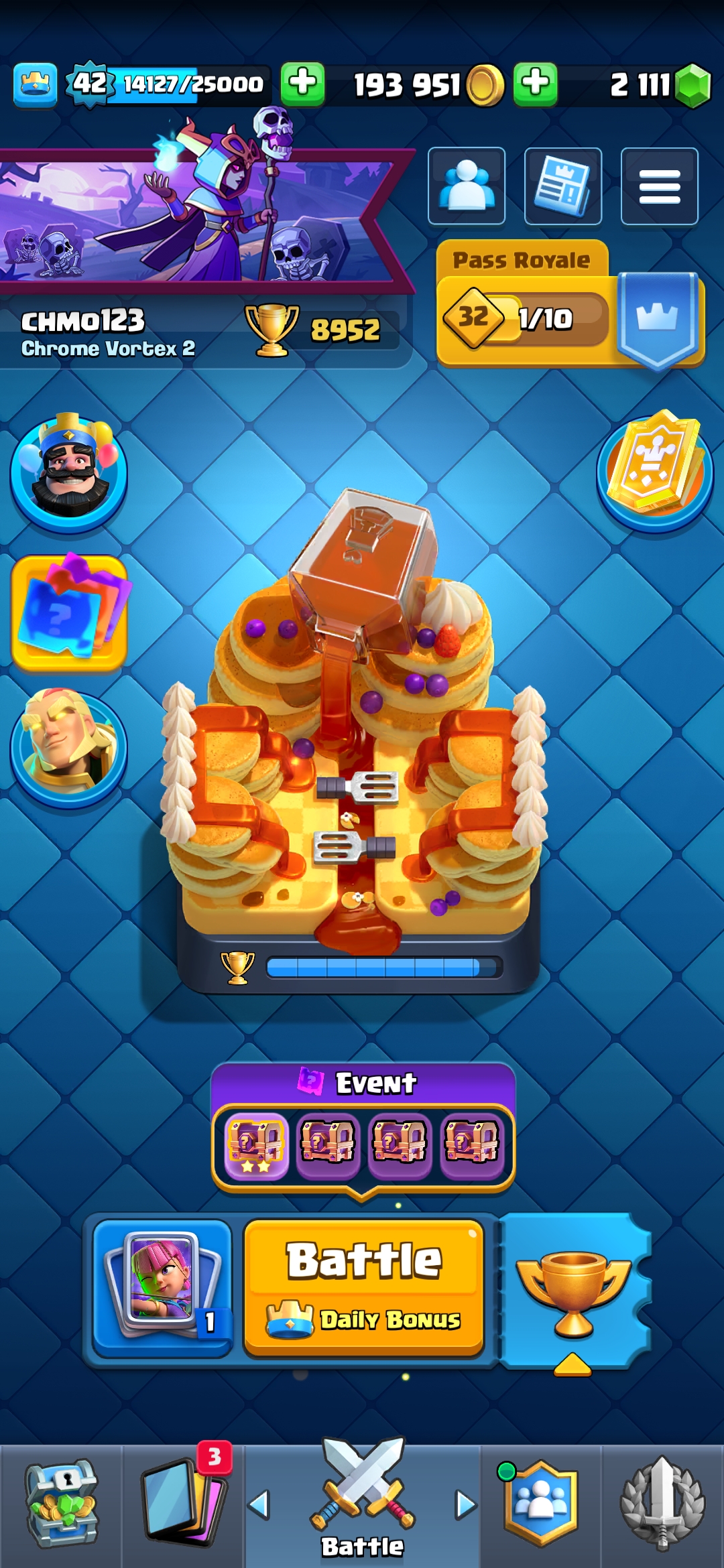 ТОП Clash royale аккаунт, ~8900 кубков, ~2100 гемов.Пишіть!!