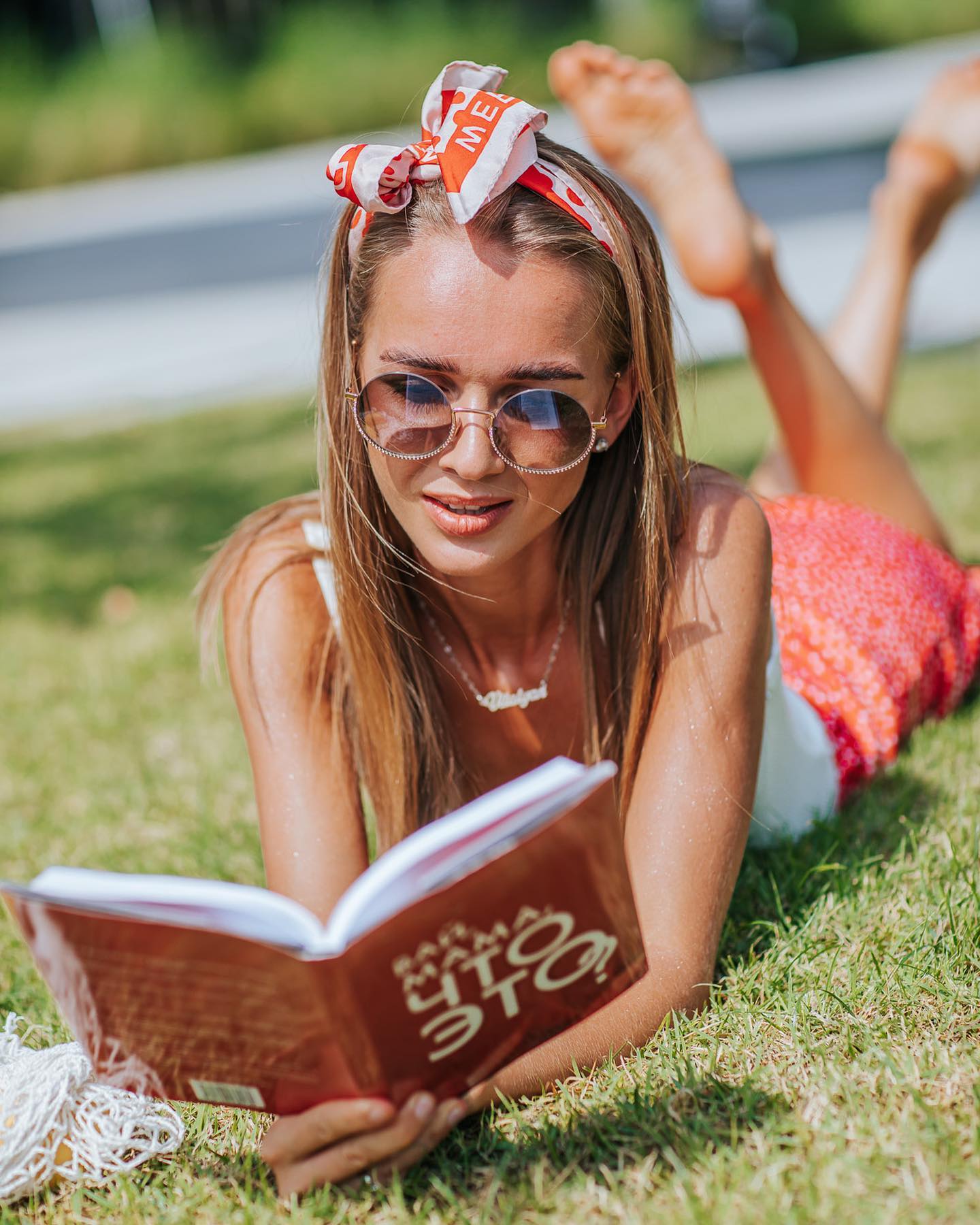 REAL WOMAN ACC l POSTS IN DIFFERENT DAYS